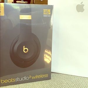 Beats Studio 3 Wireless skyline collection